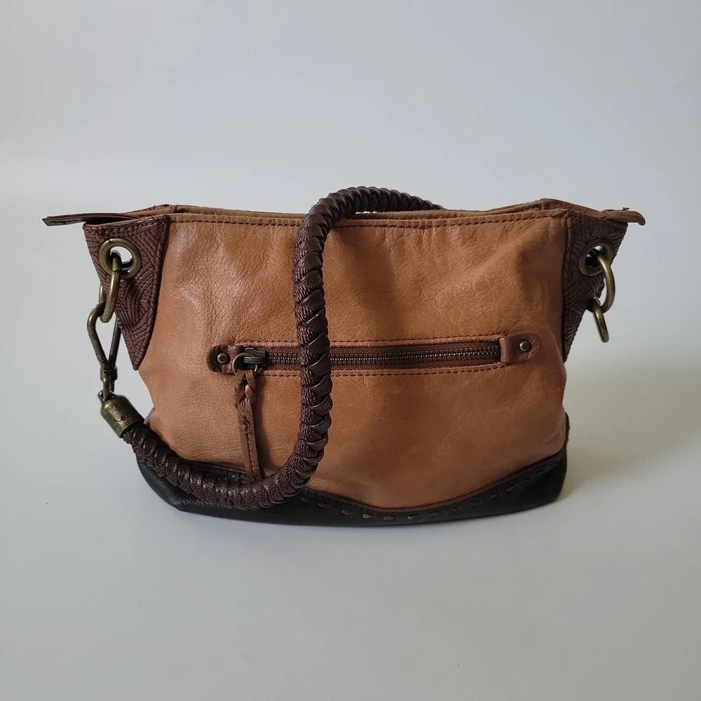 The Sak Indio Slouchy Hobo Bag Tan Brown Leather Boho Chic Effortless Western